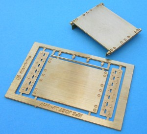 KFS 1/24 JOST MP0117 第五輪固定板/